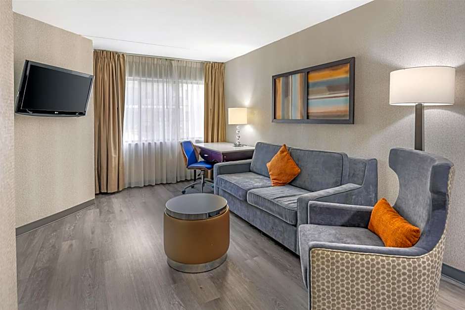 Best Western Plus Miamisburg-Dayton Suites, Banquets & Hotel