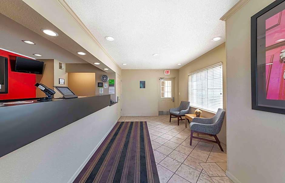 Extended Stay America Suites - Boca Raton - Commerce
