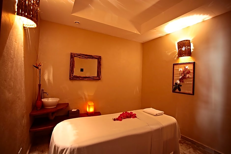 Bahia Principe Grand Coba All Inclusive