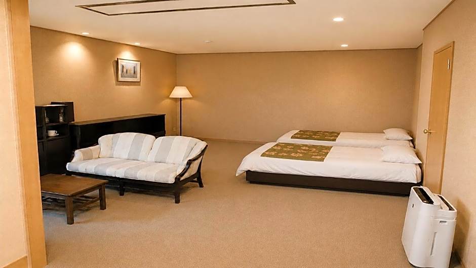 Photo 1 of 3 of Junior Suite