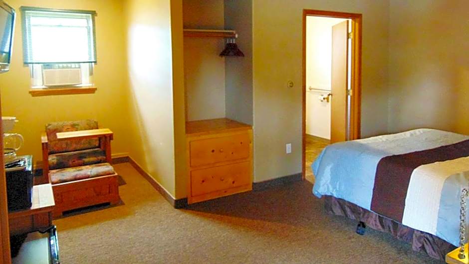 Dodge Peak Lodge