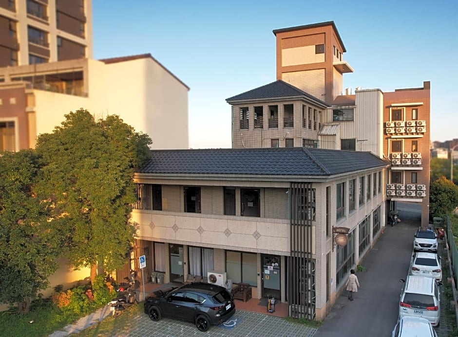 Lutel Hotel Xpark Gloria Outlets Shin Kong Cinemas