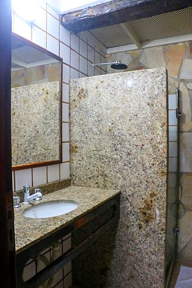 Tarumã Búzios Hotel