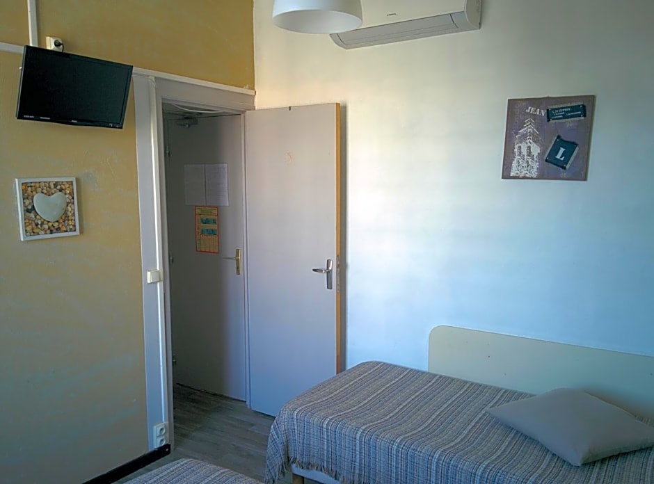 Hotel Araur