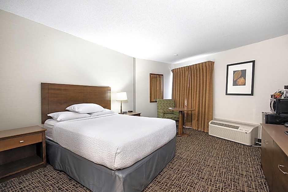 Ramada by Wyndham Kamloops