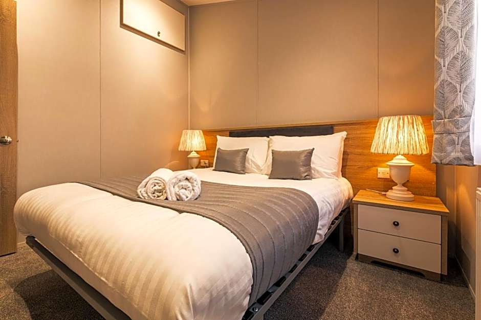 The Haven Lodge with Hot Tub