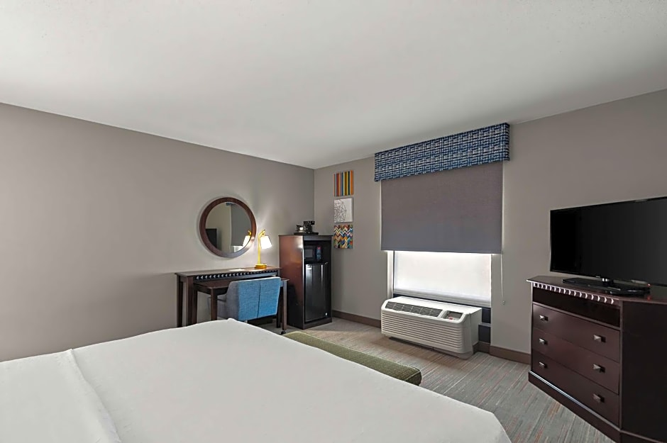 Hampton Inn By Hilton & Suites Mt. Vernon/Belvoir-Alexandria South Area
