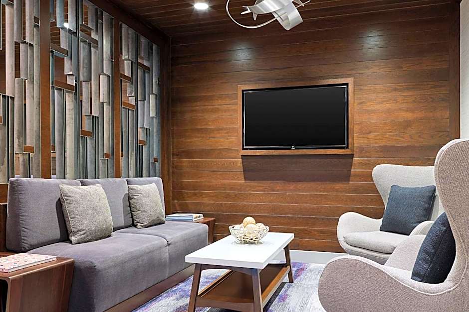 Warner Center Marriott Woodland Hills