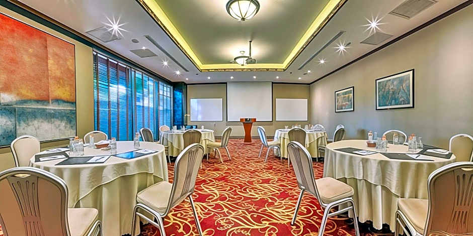 Geneva Hotel