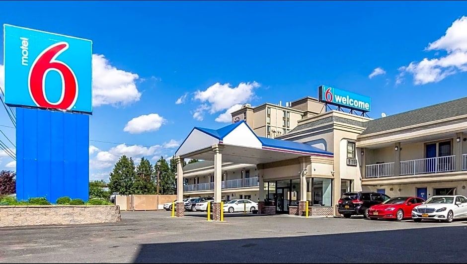 Motel 6 Elizabeth NJ Newark Liberty Intl Airport