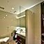 Oak Tree Emerald Hotel & Conventions Semarang