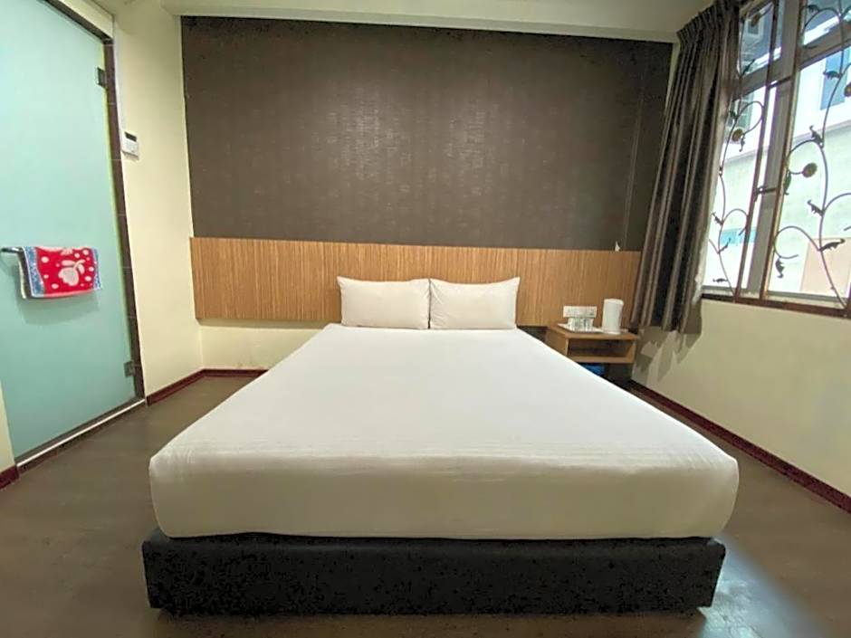 OYO 89752 7 DAYS EXPRESS HOTEL