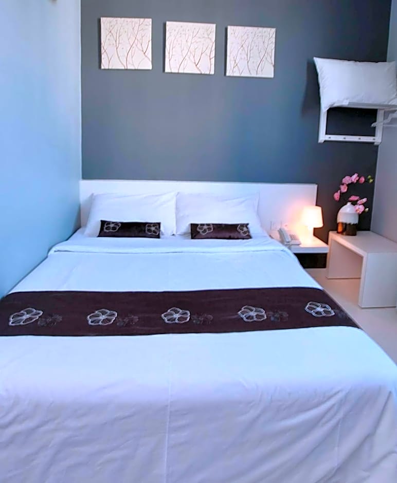 Wan Loong Hotel
