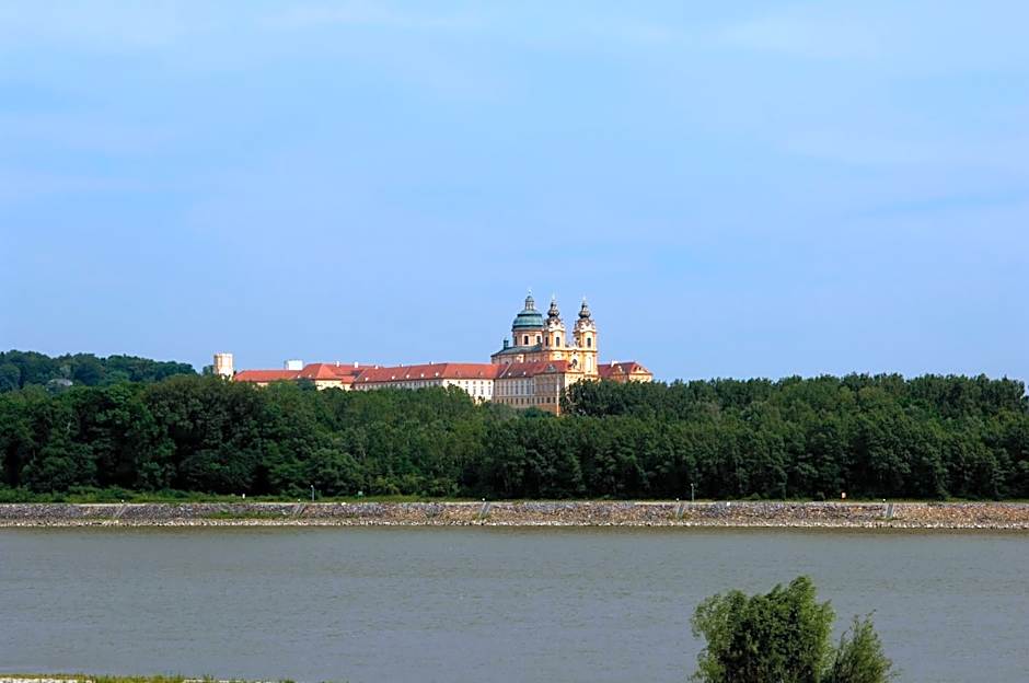 Landhotel Wachau - Bed and Breakfast