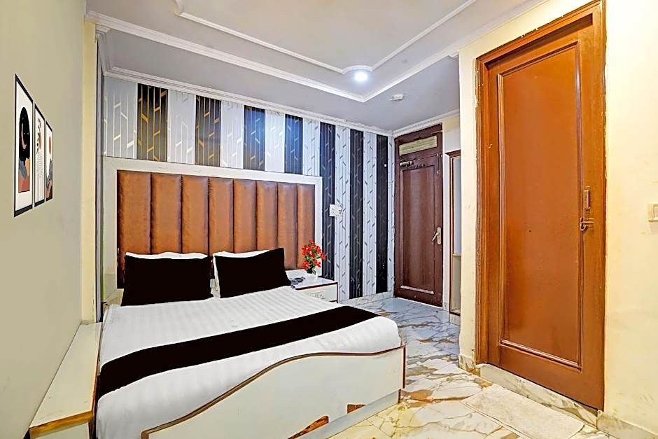 Hotel O City Palace