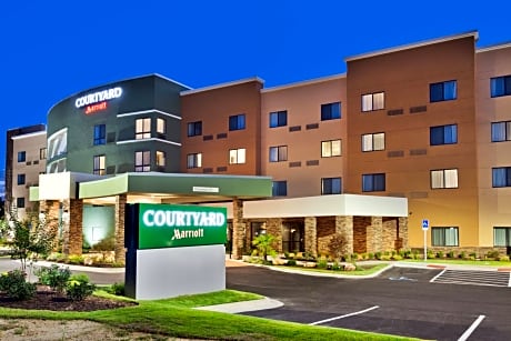 Courtyard by Marriott Auburn