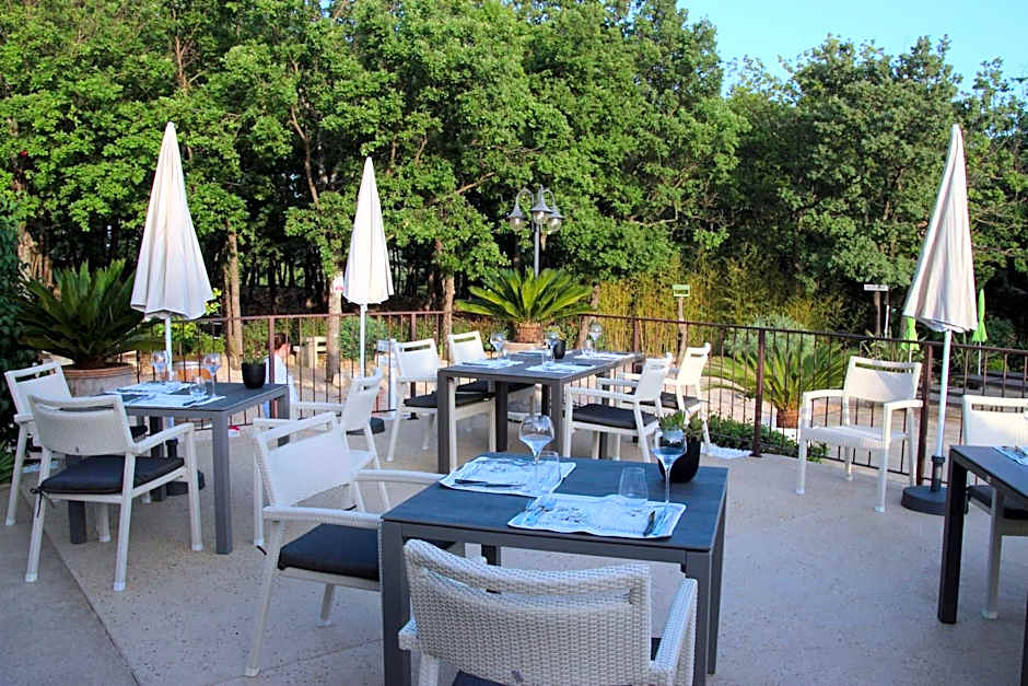 Le Hameau Fleur de Pierres , Chambre , Gite et Table d'Hôtes