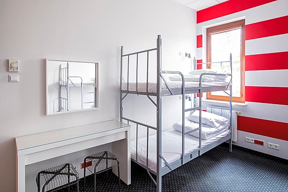 Inbed Hostel
