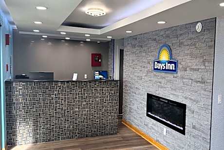 Days Inn by Wyndham Cloverdale Greencastle