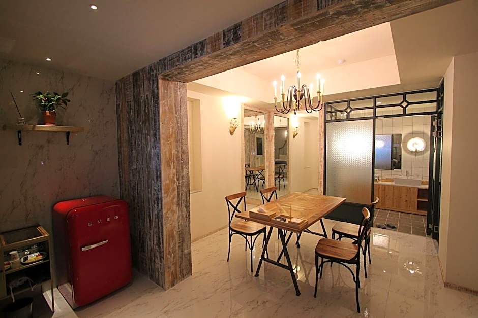 February Hotel SeongSeo