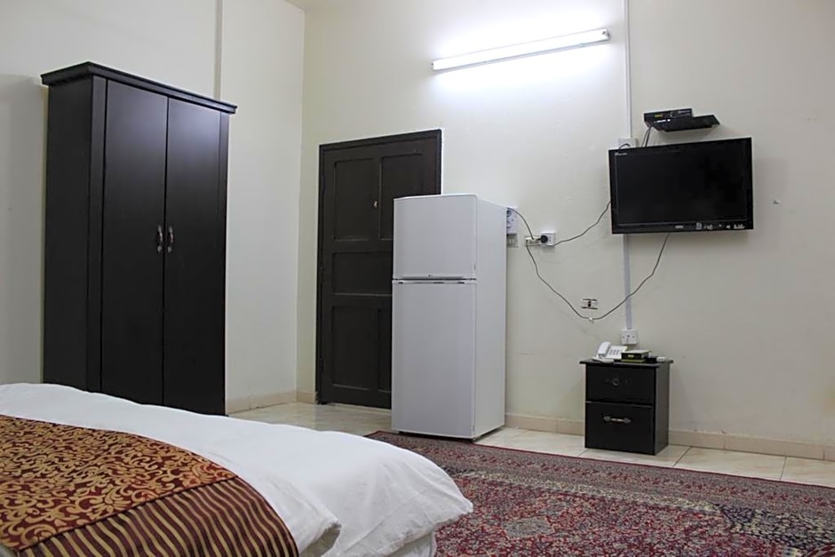 Al Eairy Furnished Apartments - Al Bahah 4