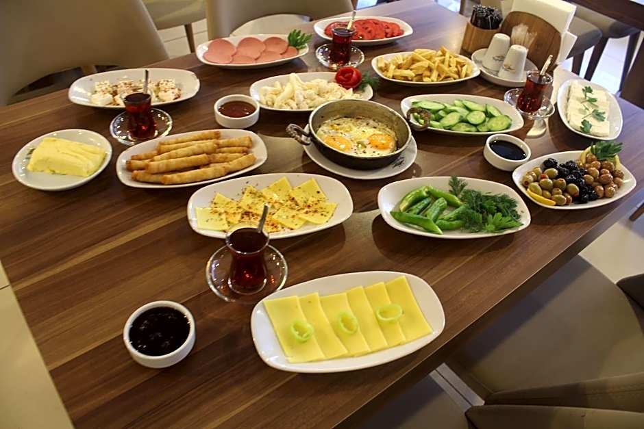 Cmr Aydogan Hotel