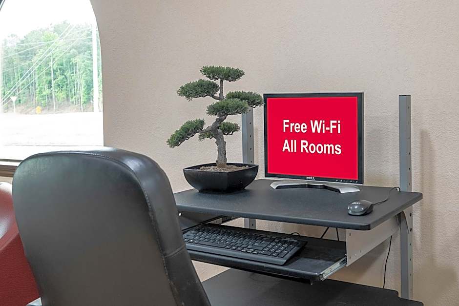 Red Roof Inn & Suites Rome