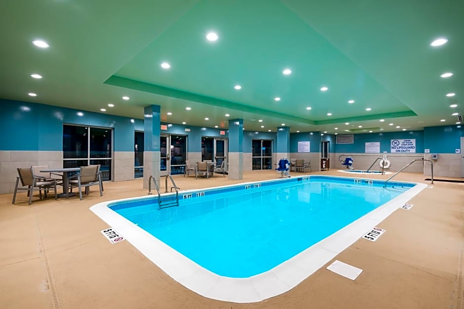 Holiday Inn Express Hotel & Suites Florence Civic Center By IHG