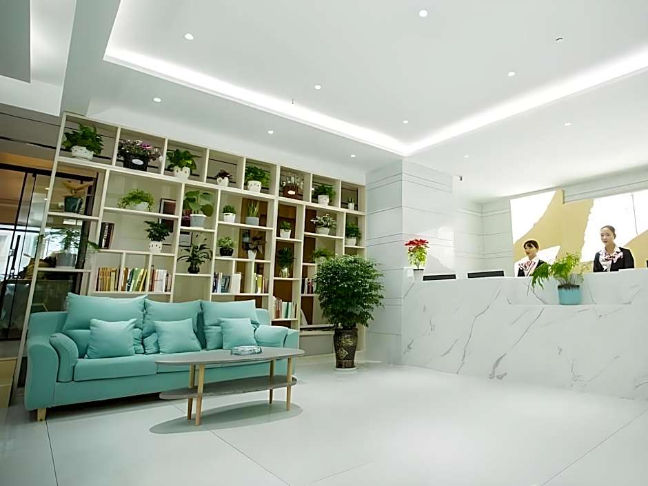 GreenTree Inn Kunming Nanping Walking Street