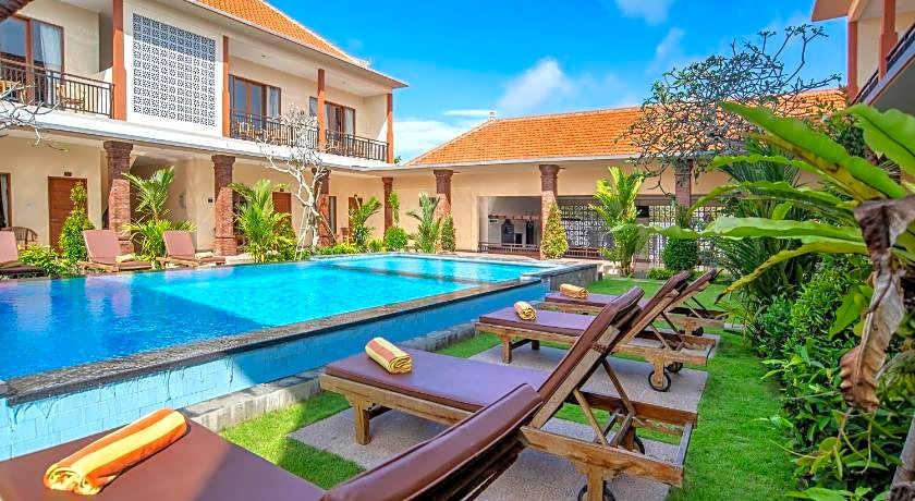 Tom's Inn Pecatu