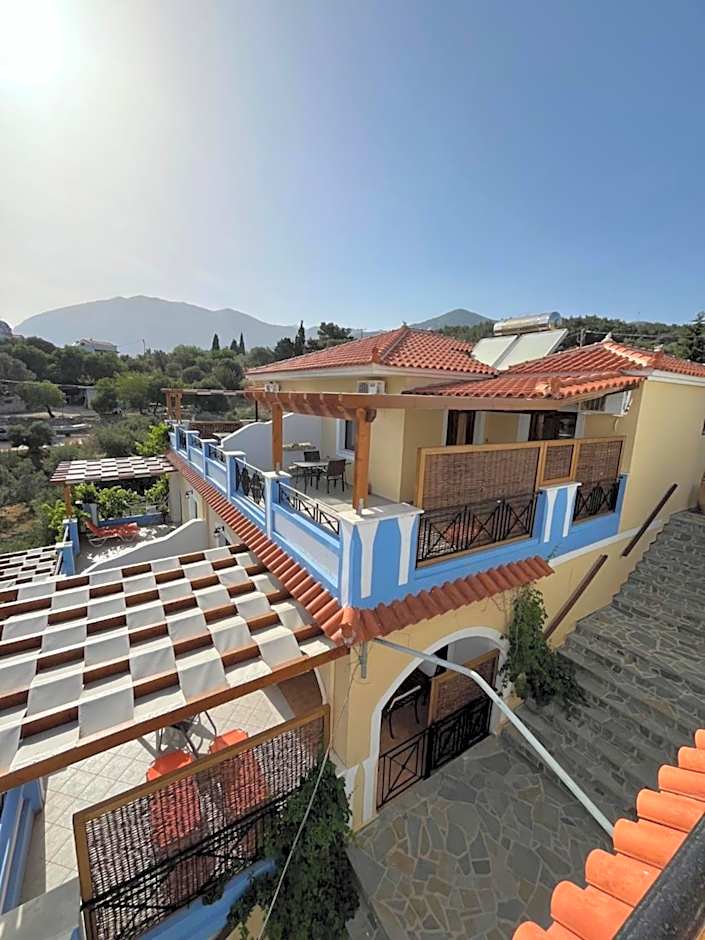 Pantheon Apartments & Studios