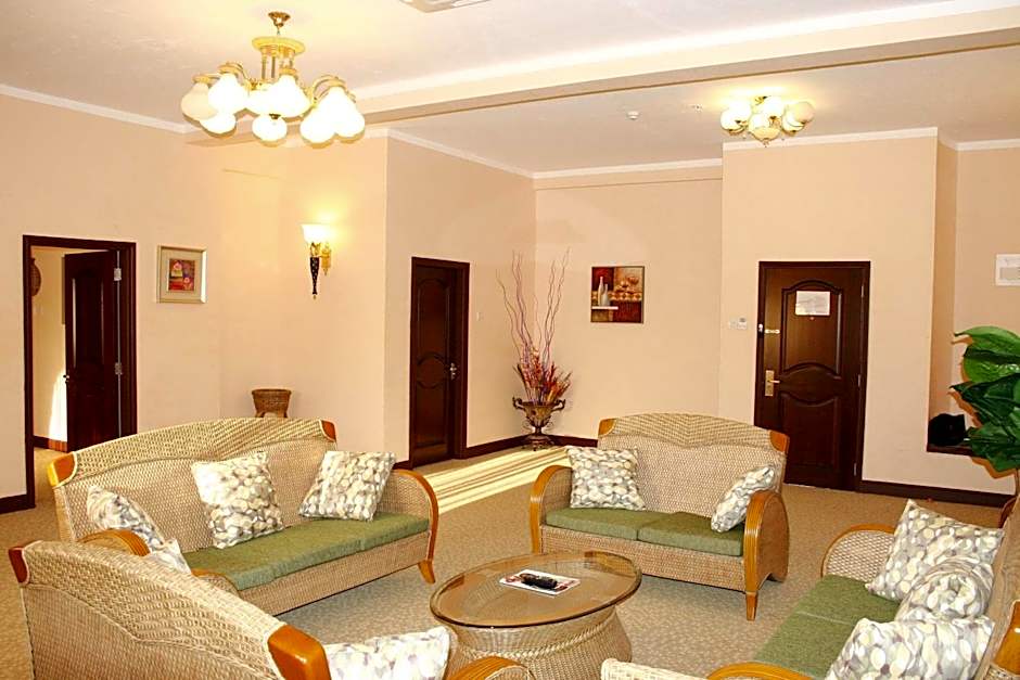Imperial Royale Hotel