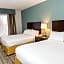 Holiday Inn Express & Suites Erie (Summit Township), an IHG Hotel