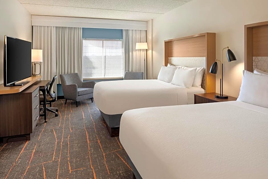 Holiday Inn Hotel & Suites Maple Grove Northwest Minneapolis-Arbor Lakes