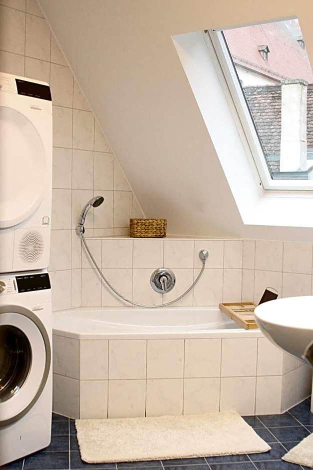 American Ease Apartments - Hahnbach, Vilseck, Weiden