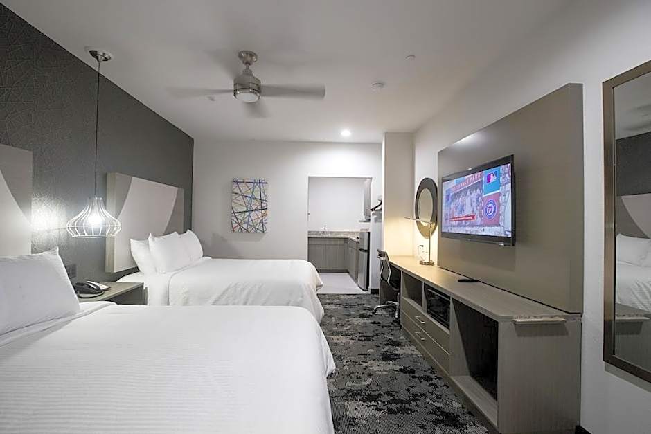 House Hotel
