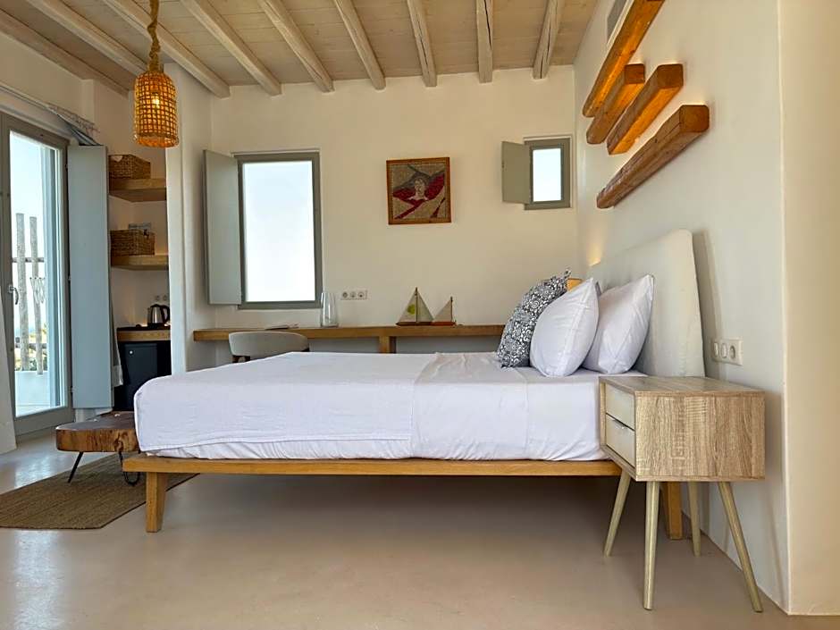 Myconian Crown Suites