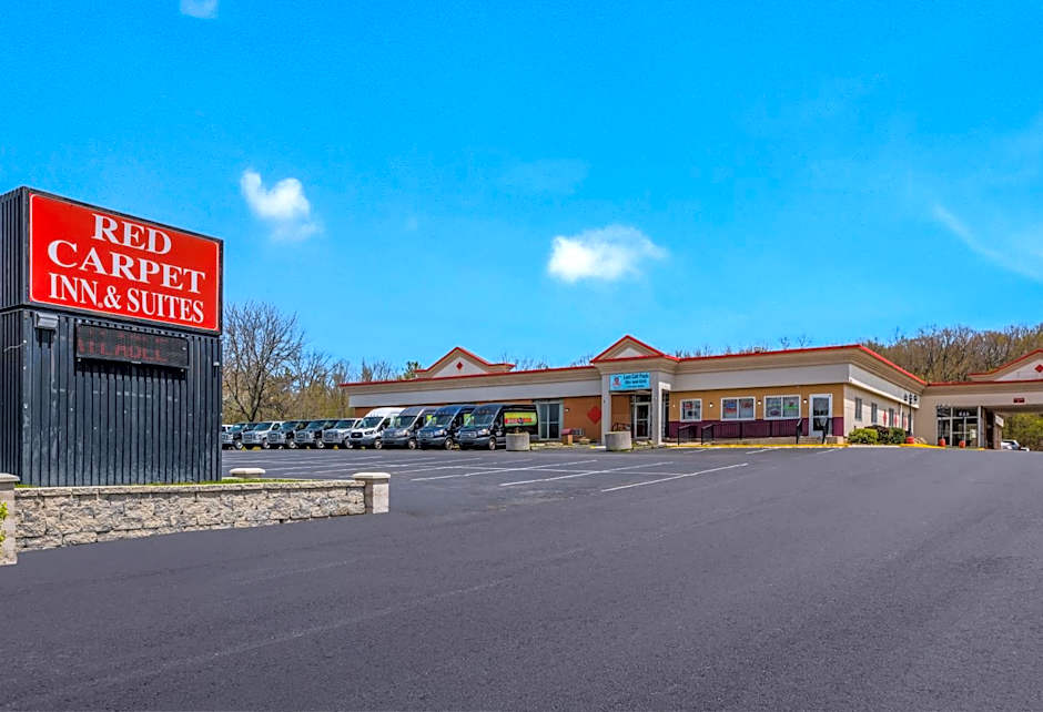 Red Carpet Inn & Suites