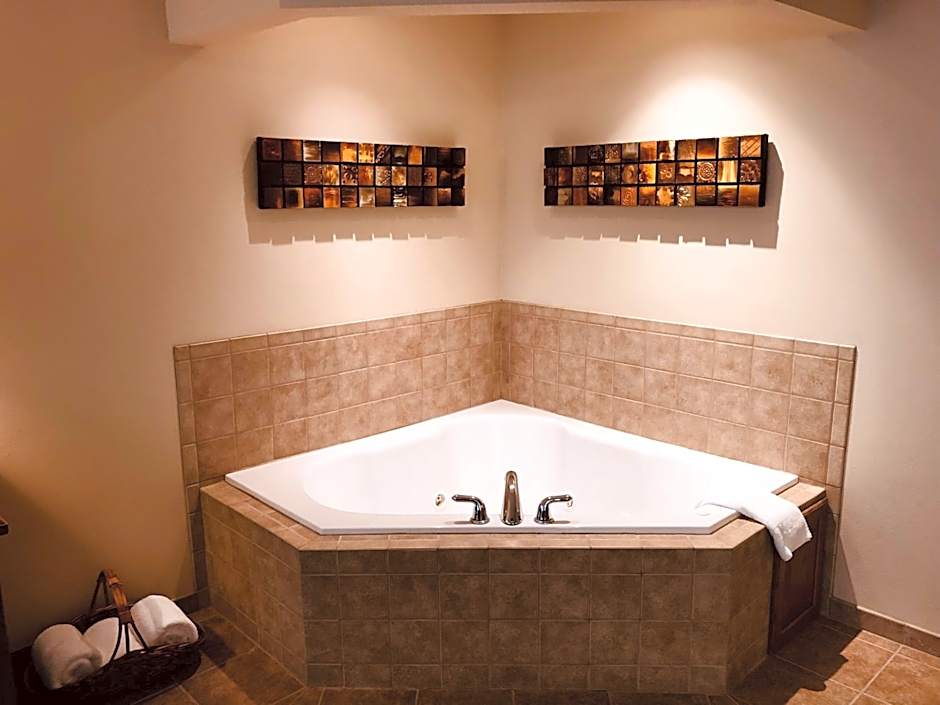 Shenandoah Inn & Suites