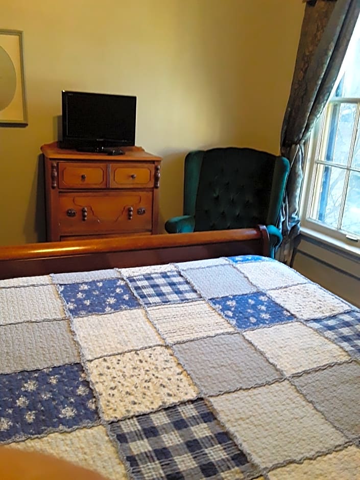 Hall Place Bed and Breakfast