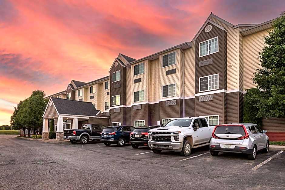 Sleep Inn & Suites Kalamazoo Southwest