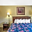 Days Inn by Wyndham Auburn/Finger Lakes Region