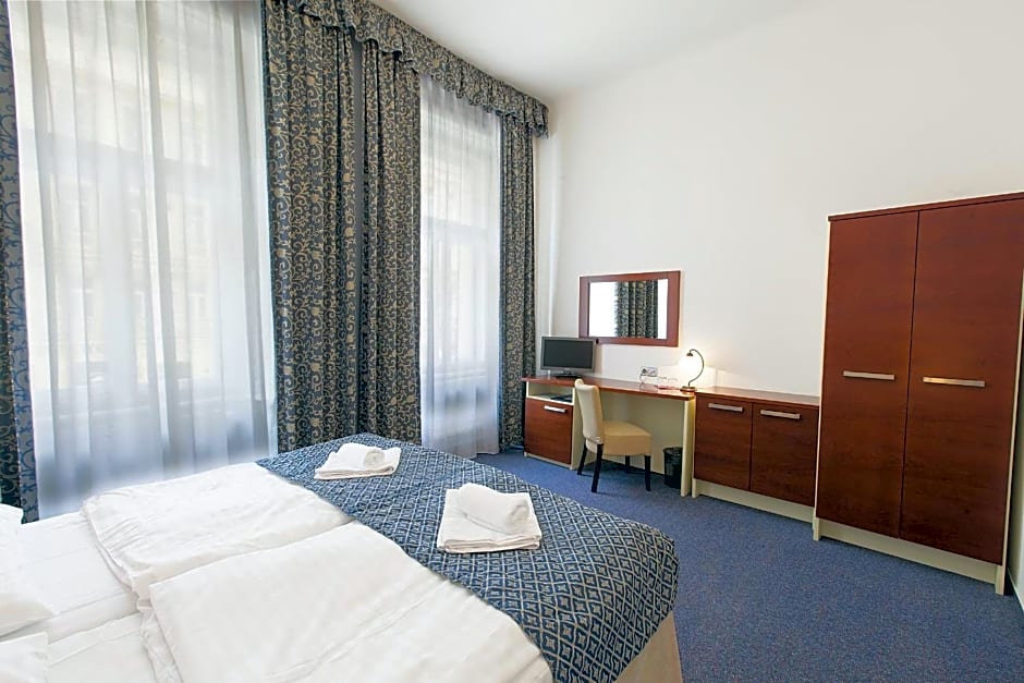 City Partner Hotel Atos In Prague