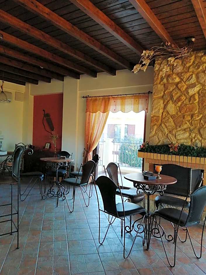 Kallisti Ξενώνας Διακοπτό-Καλάβρυτα