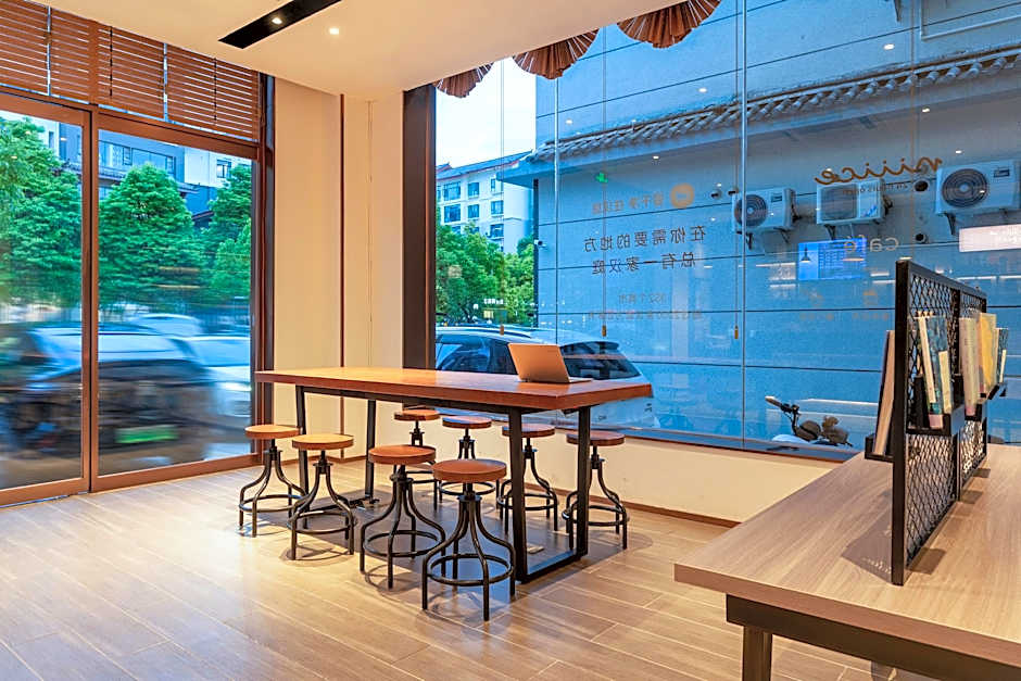 Hanting Hotel Lijiang Old Town Fuxing Road