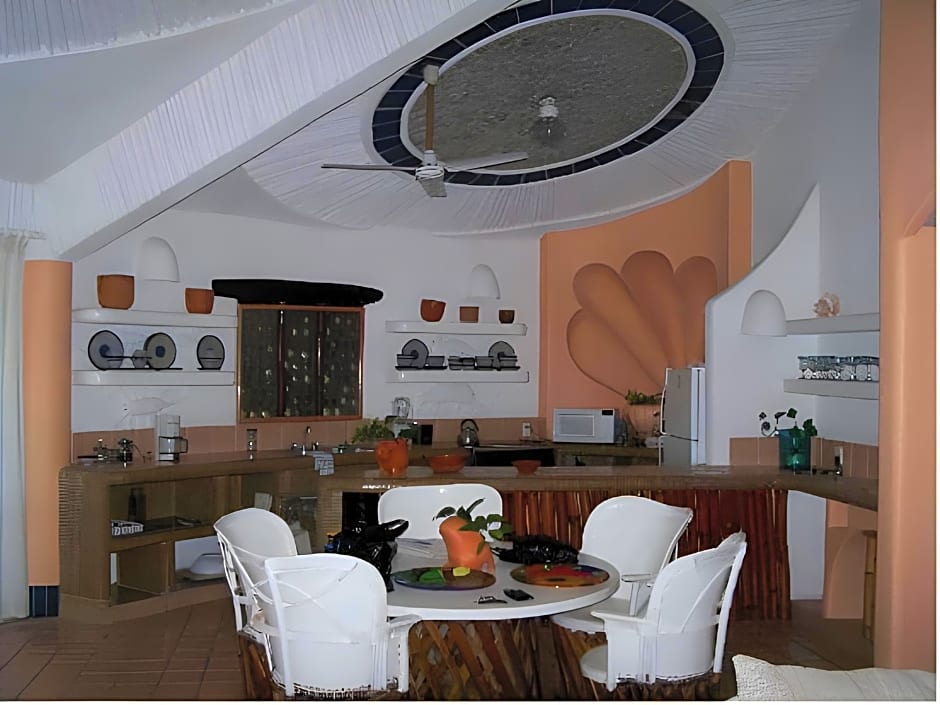 Club Cascadas De Baja