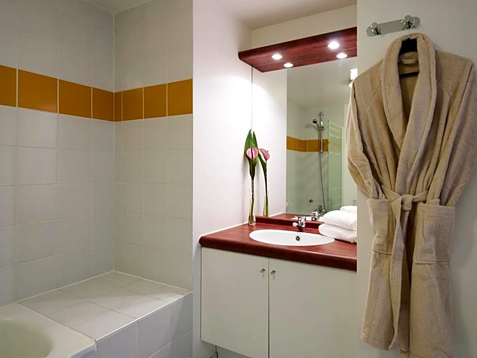 Aparthotel Adagio Access Paris Vanves - Porte de Châtillon