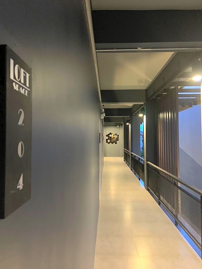 Loft Space Hotel