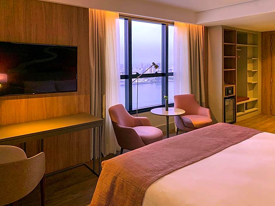 Mercure Itajaí Navegantes