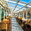 LIC Manhattan View Hotel